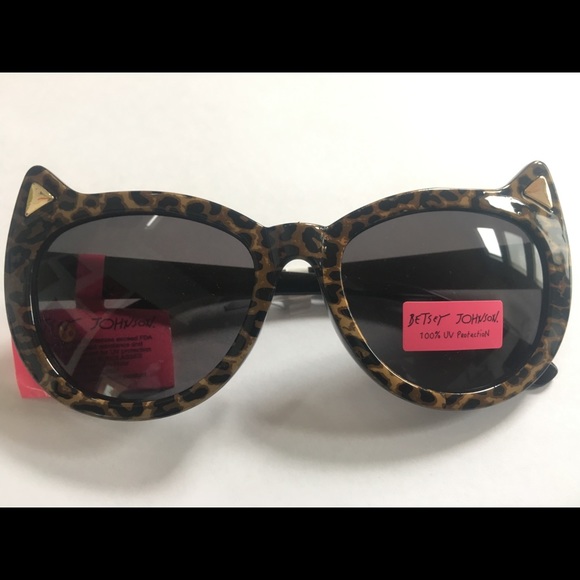 Betsey Johnson Accessories - Cat BETSEY JOHNSON Sunglasses ears! Animal Print